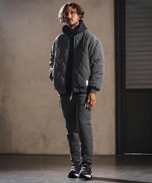 wjk reluxe(ダブルジェーケーリラックス)の「mj10960-gourd quilting MA-1 type blouson キルティングブルゾン(WR25W-04)(ブルゾン・メンズ・ブラック/グレイッシュベージュ/グレー・L/M/S)」の13枚目の写真