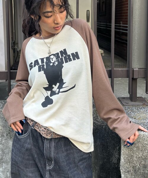 WHO'S WHO gallery（フーズフーギャラリー）の「【WEB限定】シャーロットワッフルラグラントップス（Tシャツ/カットソー・レディース・チャコールグレー/ブラウン・FREE）」の19枚目の写真