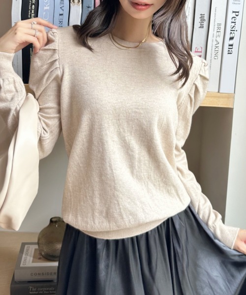 Ada.(エイダ)の「クルーネック パワショル レディー ニット(ニット/セーター・レディース・ベージュ/オフホワイト/ブラック・FREE)」の3枚目の写真