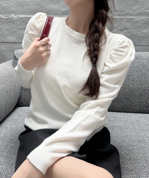 Ada.(エイダ)の「クルーネック パワショル レディー ニット(ニット/セーター・レディース・ベージュ/オフホワイト/ブラック・FREE)」の13枚目の写真