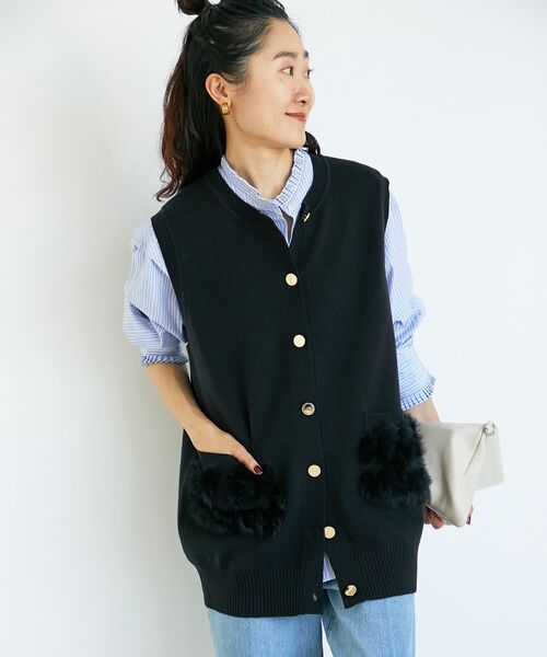 le.coeur blanc（ルクールブラン）の「TORRAZZO DONNA 別注ファーポケットベスト（ベスト・レディース・ブラック/グレー・38）」の2枚目の写真