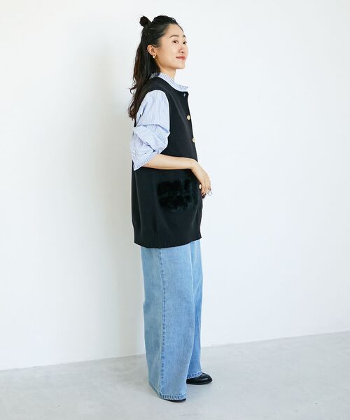 le.coeur blanc（ルクールブラン）の「TORRAZZO DONNA 別注ファーポケットベスト（ベスト・レディース・ブラック/グレー・38）」の11枚目の写真