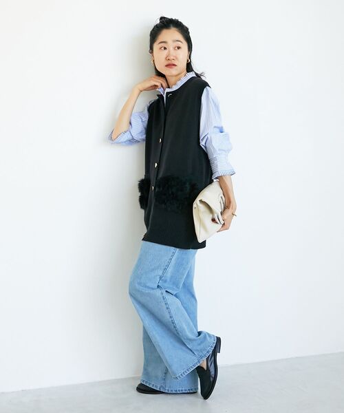 le.coeur blanc（ルクールブラン）の「TORRAZZO DONNA 別注ファーポケットベスト（ベスト・レディース・ブラック/グレー・38）」の13枚目の写真