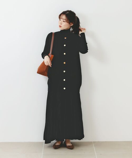 le.coeur blanc（ルクールブラン）の「TORRAZZO DONNA 別注ファーポケットベスト（ベスト・レディース・ブラック/グレー・38）」の19枚目の写真