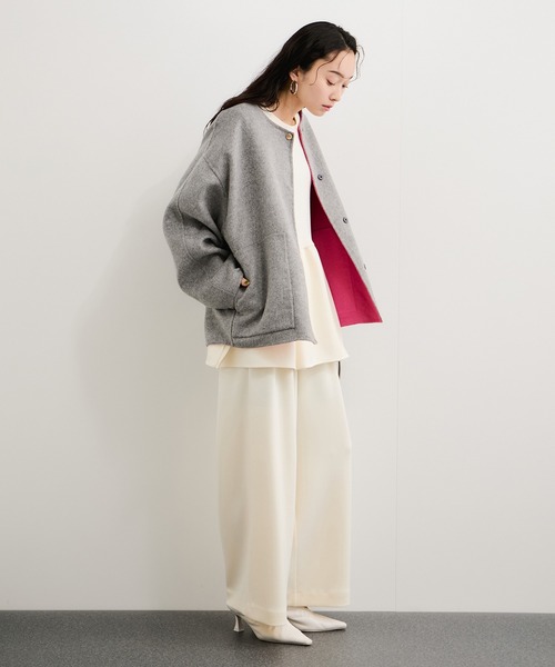 le cercle ADAM ET ROPE'(ルセルクルアダムエロペ)の「ダブルフェイスショートコート(その他アウター・レディース・ブラック系その他/ライトグレー/ブラウン・FREE)」の7枚目の写真