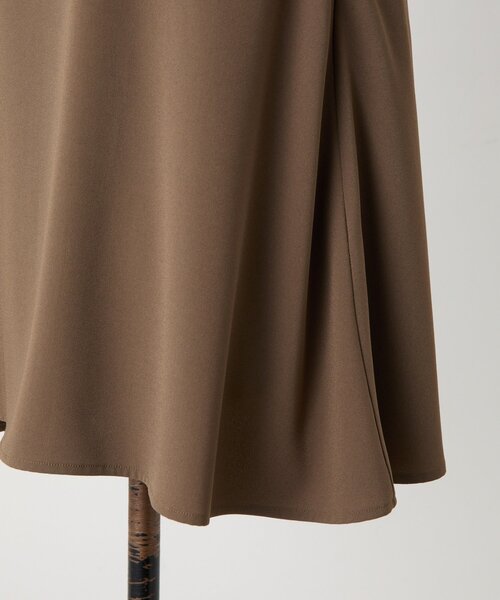 LIVETART（リヴェタート）の「ジョーゼット前後フレアブラウス（ベスト・レディース・ブラウン/ブラック・FREE）」の3枚目の写真