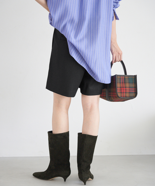 IENA(イエナ)の「《追加3》ウォッシャブルウールショートパンツ(その他パンツ・レディース・チャコールグレー/ブラック/ブラウン・36/38)」の10枚目の写真