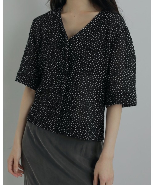anuke Vneck Lace Blouse ブラウス anuke Vneck Lace Blouse ブラウス ànuke online store（アンヌーク