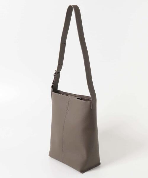 URBAN RESEARCH DOORS（アーバンリサーチドアーズ）の「A4ショルダーバッグ（ショルダーバッグ・レディース・ブラック/グレー系その他・ONE）」の13枚目の写真