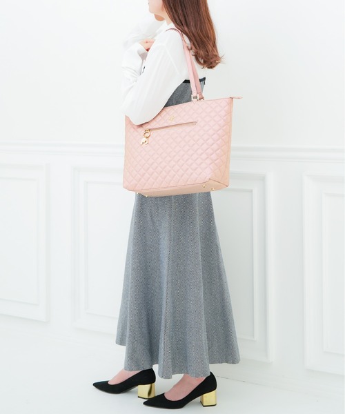 PAUL & JOE ACCESSOIRES(ポールアンドジョーアクセソワ)の「【PAUL & JOE ACCESSOIRES /ポール アンド ジョー アクセソワ 】 QUILTING チャーム付きトートバッグ A4サイズ対応(トートバッグ・レディース・アイボリー/ブラック/ピンク・FREE)」の14枚目の写真