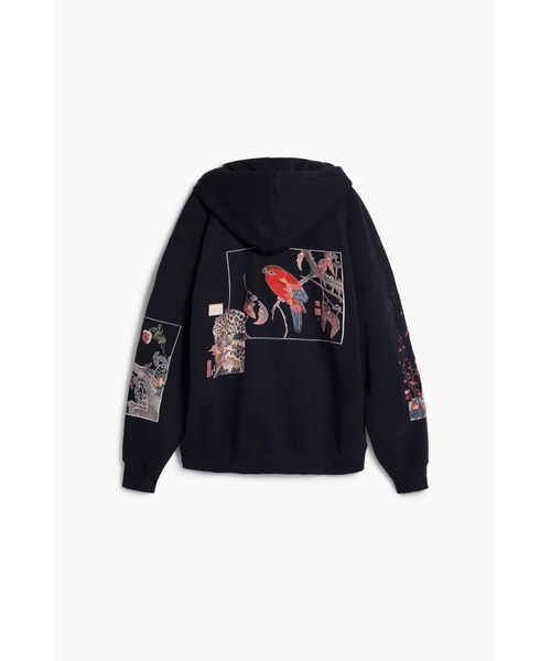 Desigual(デシグアル)の「風景柄のフード付きスウェット(スウェット・メンズ・ブラック・S/M/XXL/XL/L)」の4枚目の写真