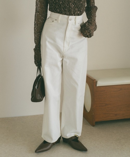 VANNIE U（ヴァニーユー）の「ハイウエストワイドデニム（デニムパンツ・レディース・ホワイト/ブラック/インディゴブルー・マルチサイズ）」の7枚目の写真