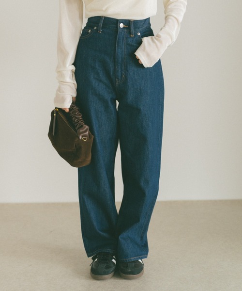 VANNIE U（ヴァニーユー）の「ハイウエストワイドデニム（デニムパンツ・レディース・ホワイト/ブラック/インディゴブルー・マルチサイズ）」の8枚目の写真