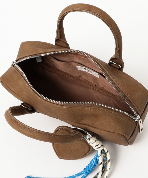 BEAMS HEART(ビームスハート)の「チャーム付き ボストン バッグ(ボストンバッグ・レディース・ブラック/ブラウン系その他3・ONE SIZE)」の15枚目の写真