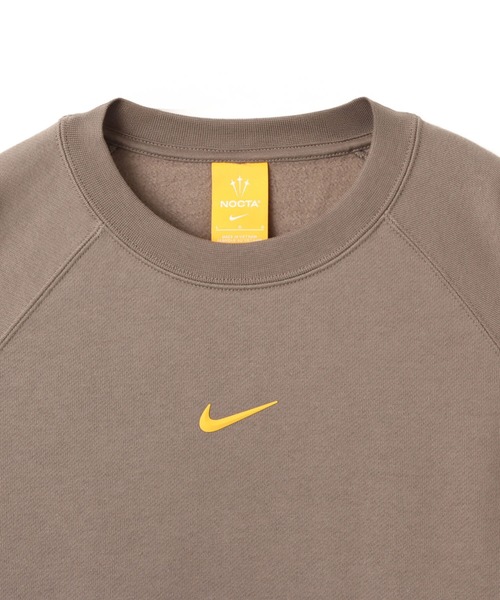 NIKE(ナイキ)の「NIKE AS M NRG NOCTA CS CREW FLC / ナイキ NRG ノクタ CS フリース L/S クルー 【SP】(スウェット・メンズ・オリーブ/ブラック/グレー・S/M/XL/XXL/L)」の4枚目の写真