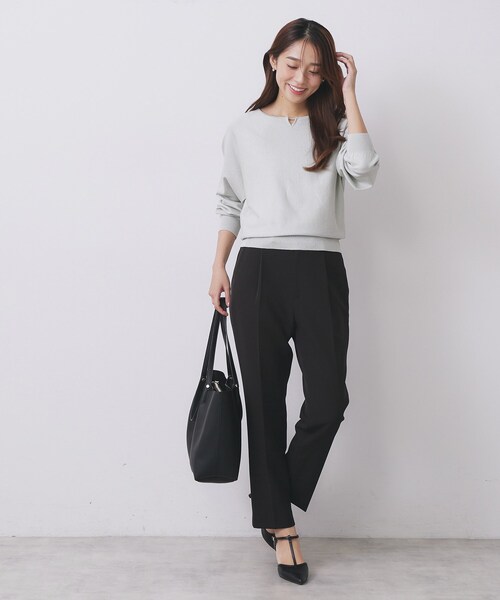 index（インデックス）の「ビジューキーネックドルマンニット【洗濯機OK】（ニット/セーター・レディース・ピンク系/ネイビー/ホワイト系8/グリーン系5/ナチュラル・34/36/38/40/42）」の14枚目の写真