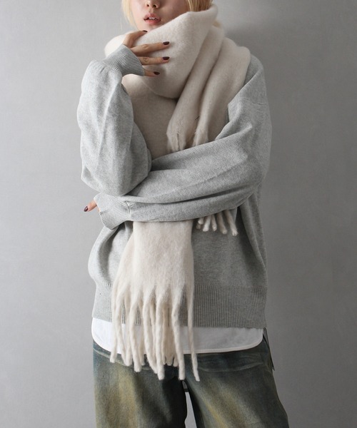 SpRay（スプレイ）の「起毛ストール（ストール/ショール・レディース・アイボリー/ブラック/ピンクベージュ/ライトベージュ/ロイヤルブルー/モカ/ライトグレー・FREE）」の10枚目の写真