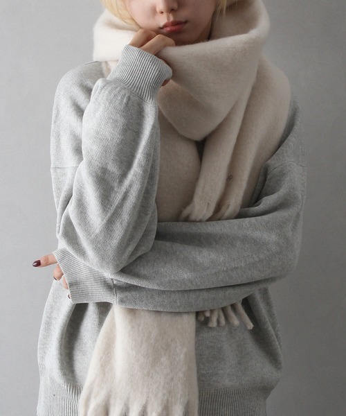 SpRay（スプレイ）の「起毛ストール（ストール/ショール・レディース・アイボリー/ブラック/ピンクベージュ/ライトベージュ/ロイヤルブルー/モカ/ライトグレー・FREE）」の11枚目の写真