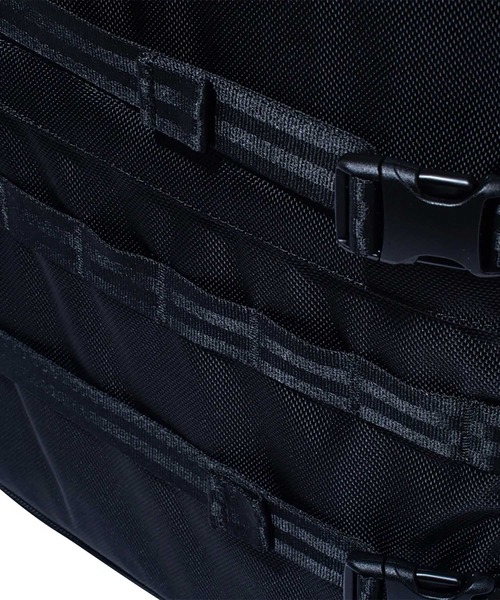 NEW ERA(ニューエラ)の「NEWERA-CARRIER PACK 1680D(バックパック/リュック・メンズ・オリーブ/ブラック・FREE)」の22枚目の写真