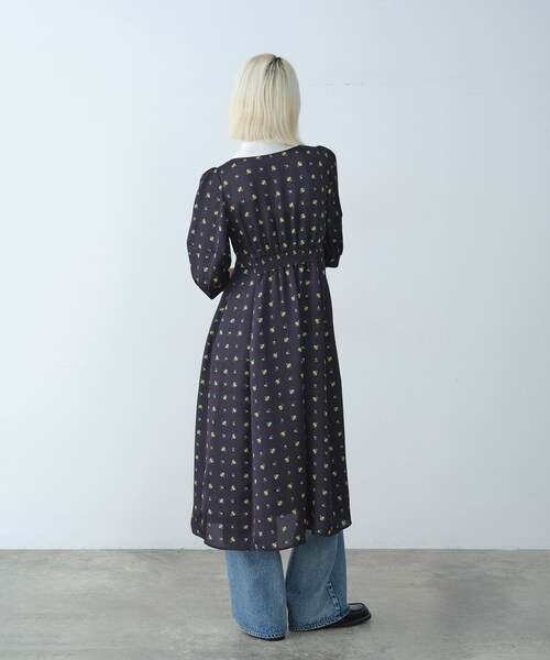 CODE A(コードエー)の「blooming flower dress(ワンピース・レディース・ワイン系1/ネイビー系・38/36)」の5枚目の写真