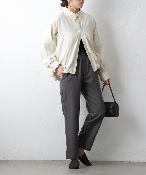 COLONY 2139(コロニートゥーワンスリーナイン)の「ウールライクイージーリブテーパードパンツ(スラックス・レディース・アイボリー/ブラック/チャコールグレー・SMALL/MEDIUM)」の13枚目の写真