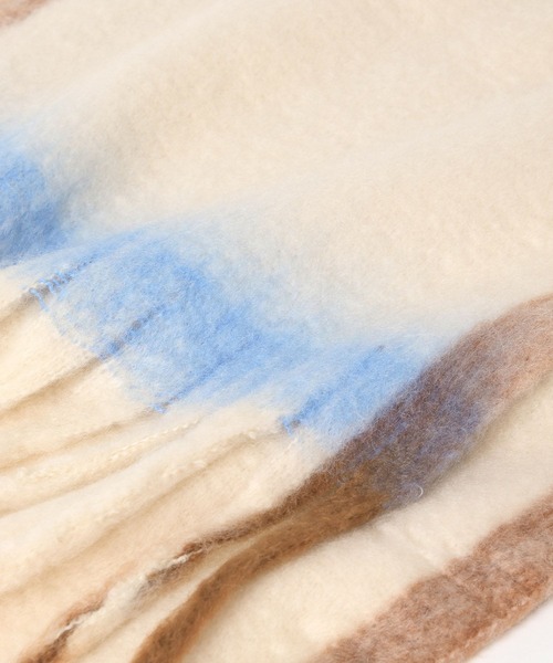 Andemiu（アンデミュウ）の「【WEB限定】ハイショクブランケットマフラー571426（ストール/ショール・レディース・ホワイト/ブラック・FREE）」の11枚目の写真