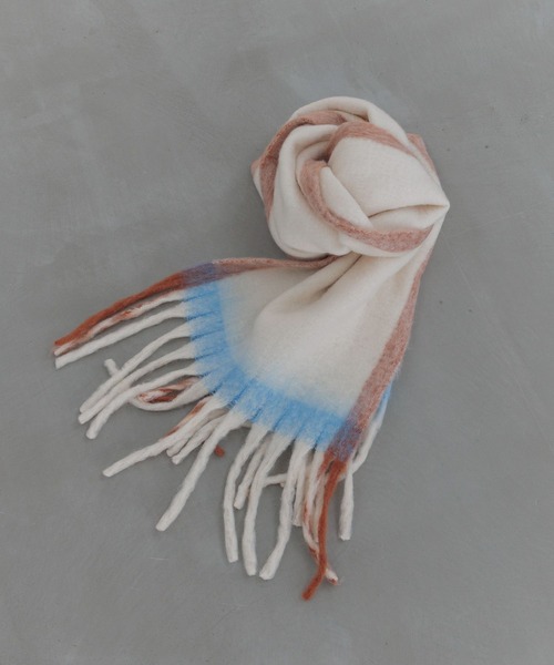 Andemiu（アンデミュウ）の「【WEB限定】ハイショクブランケットマフラー571426（ストール/ショール・レディース・ホワイト/ブラック・FREE）」の16枚目の写真