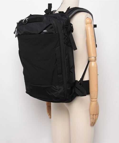 Matador（マタドール）の「MATADOR GlobeRider35 Travel Backpack マタドール グローブライダー トラベル バックパック（バックパック/リュック・メンズ・ホワイト系1/ブラック・FREE）」の7枚目の写真