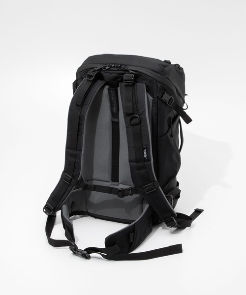 Matador（マタドール）の「MATADOR GlobeRider35 Travel Backpack マタドール グローブライダー トラベル バックパック（バックパック/リュック・メンズ・ホワイト系1/ブラック・FREE）」の10枚目の写真