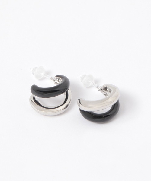 LAKOLE(ラコレ)の「バイカラーフォーク樹脂ポストピアス / 592908(ピアス(両耳用)・レディース・その他1/その他2・FREE)」の2枚目の写真