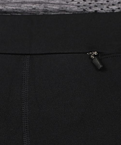 NIKE（ナイキ）の「NIKE（ナイキ） ウィメンズDRI-FITエッセンシャルタイツ（その他パンツ・レディース・ブラック・MEDIUM/LARGE/SMALL）」の2枚目の写真