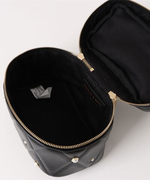 Arwen アルウェン キルトパールエンベリッシュドトップハンドル