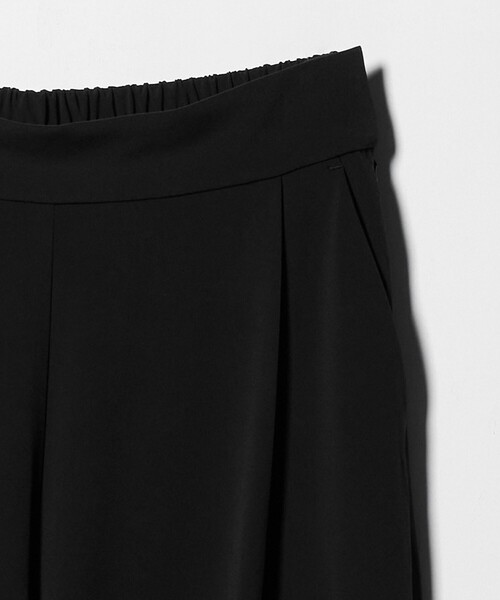 A DAY IN THE LIFE UNITED ARROWS(アデイインザライフユナイテッドアローズ)の「タックワイドパンツ <A DAY IN THE LIFE>(その他パンツ・レディース・ネイビー/モカ/ブラック・S/M)」の12枚目の写真