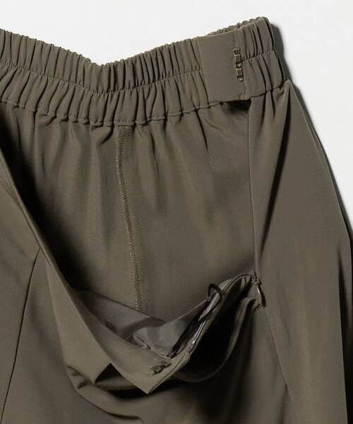 A DAY IN THE LIFE UNITED ARROWS(アデイインザライフユナイテッドアローズ)の「タックワイドパンツ <A DAY IN THE LIFE>(その他パンツ・レディース・ネイビー/モカ/ブラック・S/M)」の17枚目の写真