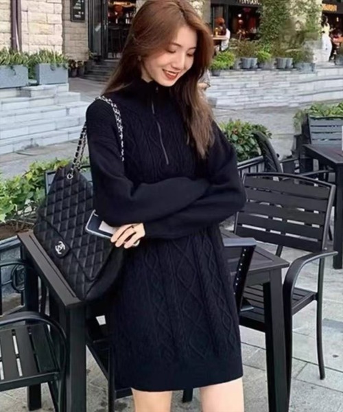 STAY MOTION（ステイモーション）の「【WEB限定】ケーブル編みジップニットワンピース［韓国ファッション カジュアル］≪再入荷≫（ワンピース・レディース・アイボリー/ブラック・F）」の2枚目の写真