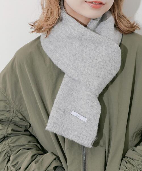 SMELLY（スメリー）の「プレーンニットマフラー（マフラー・レディース・グレー/ブラック/ベージュ・-）」の3枚目の写真