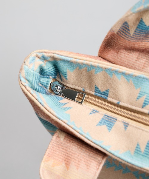 PENDLETON（ペンドルトン）の「【 PENDLETON / ペンドルトン 】フランネルミニトートバッグ（トートバッグ・レディース・ベージュ/チャコールグレー・FREE）」の8枚目の写真