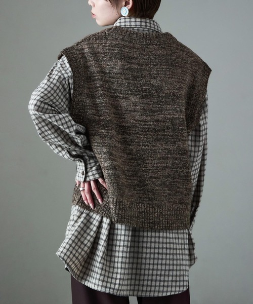 Fashion Letter（ファッションレター）の「ミックスニット オーバーサイズ ベスト（ベスト・レディース・ブラウン/ネイビー/ボルドー・M）」の19枚目の写真