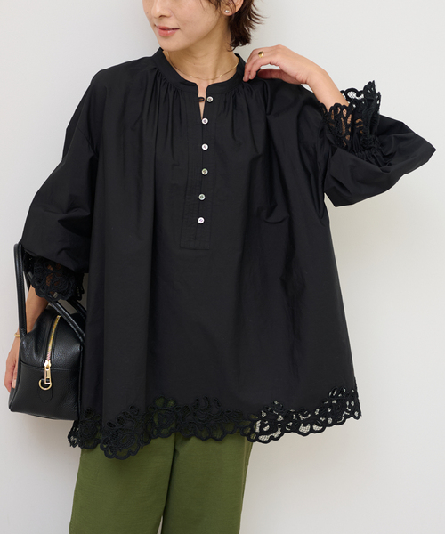 JOURNAL STANDARD relume（ジャーナルスタンダード　レリューム）の「エンブロイダリーブラウス（シャツ/ブラウス・レディース・ブラック/ホワイト・FREE）」の6枚目の写真