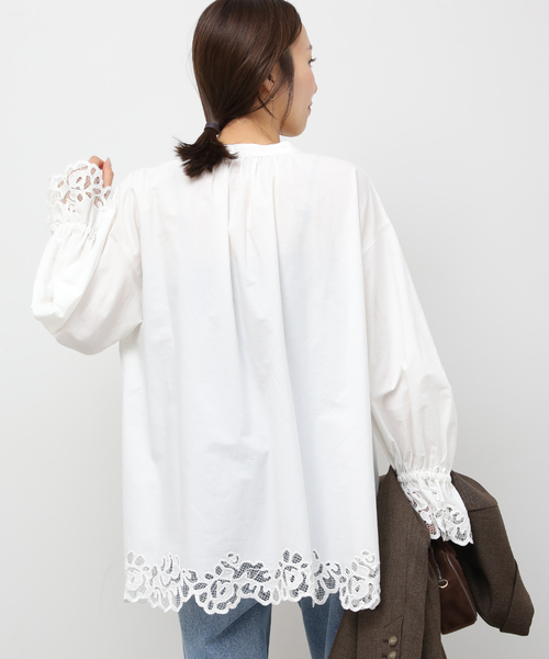 JOURNAL STANDARD relume（ジャーナルスタンダード　レリューム）の「エンブロイダリーブラウス（シャツ/ブラウス・レディース・ブラック/ホワイト・FREE）」の17枚目の写真