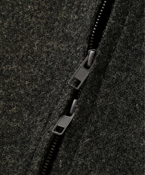 MARGARET HOWELL（マーガレットハウエル）の「HARRIS TWEED（ブルゾン・メンズ・オリーブドラブ・SMALL/MEDIUM/LARGE）」の3枚目の写真