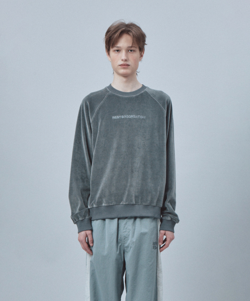 Rest&Recreation(レストアンドレクリエーション)の「VELVET LOGO SWEATSHIRT - GREY(スウェット・メンズ・その他・ONE)」の3枚目の写真