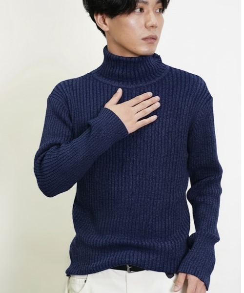 Beno（ビーノ）の「タートルネックループヤーンニット（ニット/セーター・メンズ・ホワイト/ブラック/ワイン/チャコールグレー/杢グレー/ネイビー・MEDIUM/LARGE/X-LARGE）」の5枚目の写真