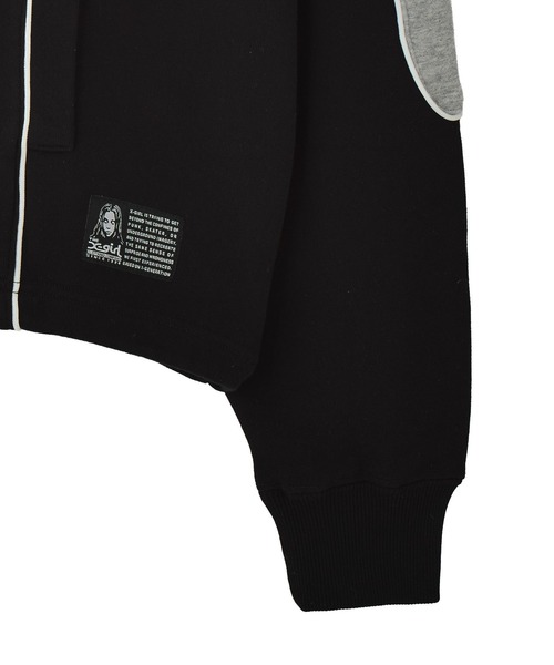 X-girl（エックスガール）の「FACE LABEL HALF ZIP SWEAT TOP（スウェット・レディース・ブラック/ブルー/ベージュ・S/M）」の14枚目の写真