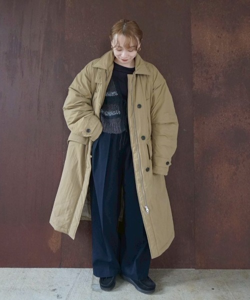 anuke（アンヌーク）の「Boacollar Padding Coat（ステンカラーコート・レディース・ブラック/ベージュ・36inch/38inch）」の5枚目の写真