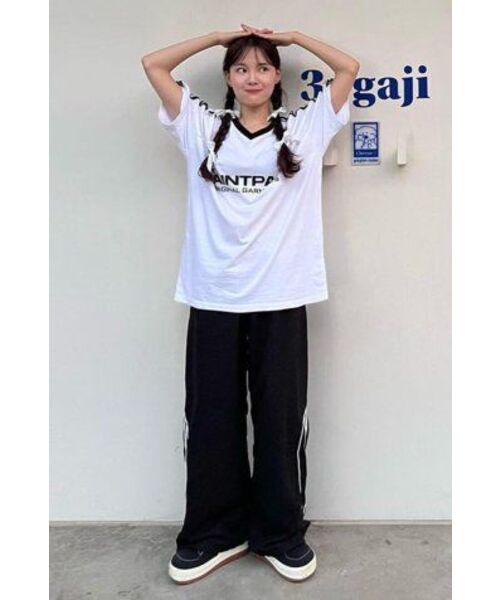 SAINTPAIN(セイントペイン)の「SPセイントクラブ VネックTシャツ-ホワイト(Tシャツ/カットソー・レディース・その他・LARGE/MEDIUM/X-LARGE/SMALL)」の6枚目の写真