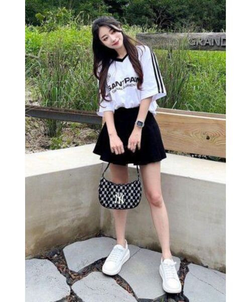 SAINTPAIN(セイントペイン)の「SPセイントクラブ VネックTシャツ-ホワイト(Tシャツ/カットソー・レディース・その他・LARGE/MEDIUM/X-LARGE/SMALL)」の8枚目の写真