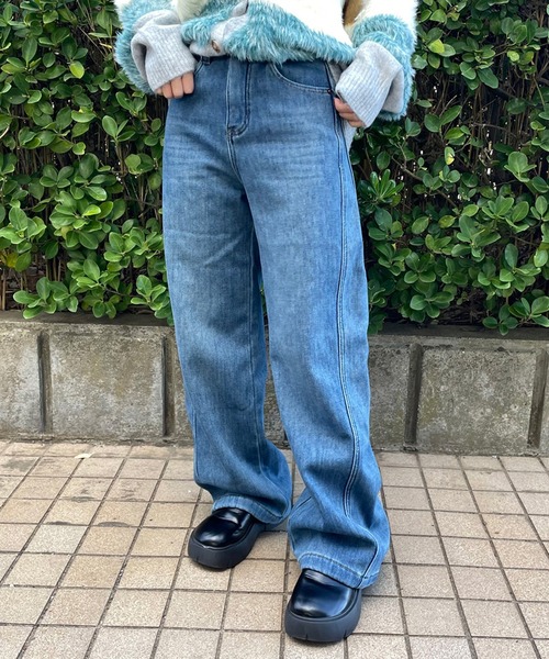 CRB(シーアールビー)の「裏起毛デニムワイドパンツ(デニムパンツ・レディース・ブルー/サックスブルー・S/M/L)」の5枚目の写真