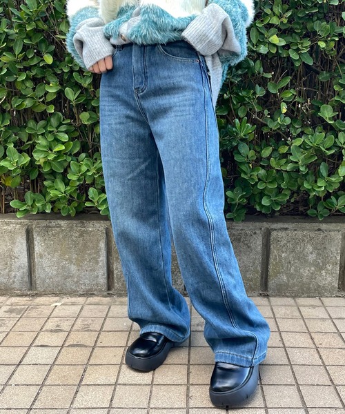 CRB(シーアールビー)の「裏起毛デニムワイドパンツ(デニムパンツ・レディース・ブルー/サックスブルー・S/M/L)」の6枚目の写真
