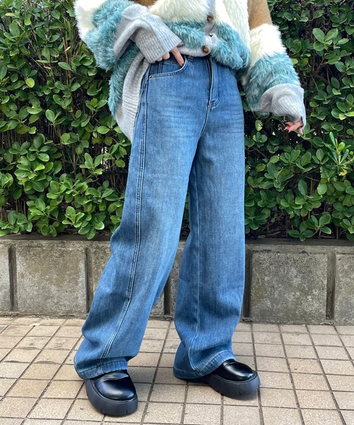 CRB(シーアールビー)の「裏起毛デニムワイドパンツ(デニムパンツ・レディース・ブルー/サックスブルー・S/M/L)」の7枚目の写真